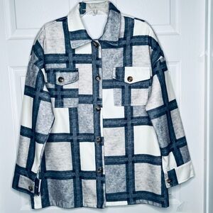 Plaid Women's Sz L oversized Jacket in Blue Grey and White